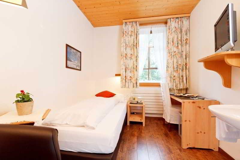 Schweizerhaus Swiss Quality Hotel Maloja Extérieur photo